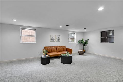 Tiny photo for 1073 W 108th Street, Chicago, IL 60643 (MLS # 12622962)