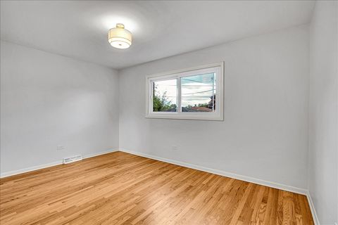 Tiny photo for 1073 W 108th Street, Chicago, IL 60643 (MLS # 12622962)
