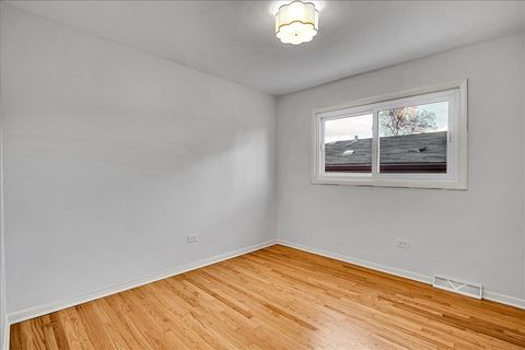 Tiny photo for 1073 W 108th Street, Chicago, IL 60643 (MLS # 12622962)