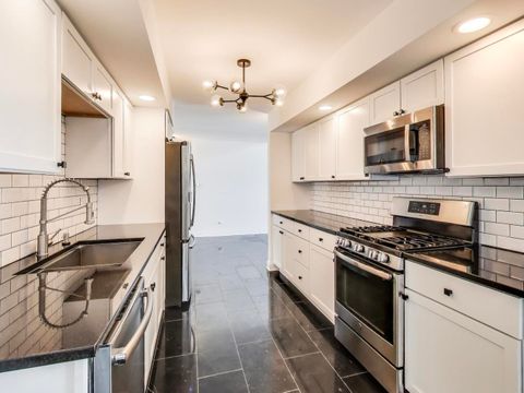 Tiny photo for 23W160 Woodcroft Drive, Glen Ellyn, IL 60137 (MLS # 12480898)