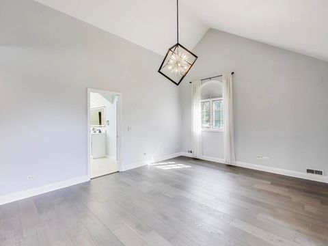 Tiny photo for 23W160 Woodcroft Drive, Glen Ellyn, IL 60137 (MLS # 12480898)