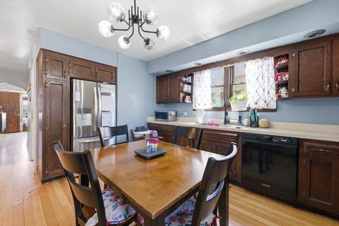 Tiny photo for 5052 S Laporte Avenue, Chicago, IL 60638 (MLS # 12685561)