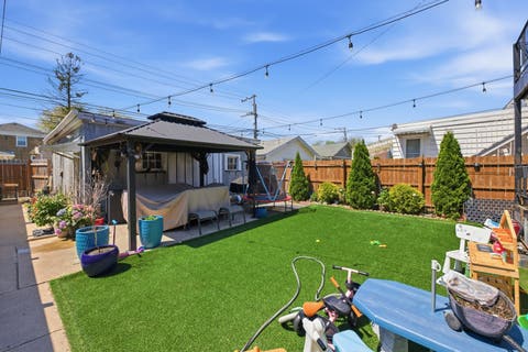 Tiny photo for 5052 S Laporte Avenue, Chicago, IL 60638 (MLS # 12685561)