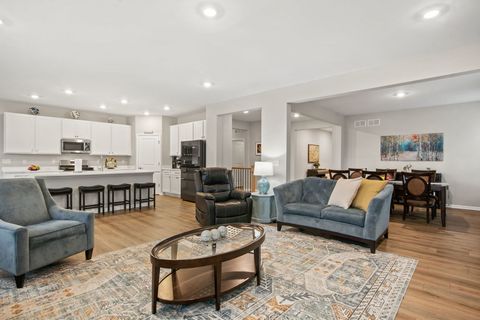 Tiny photo for 1167 Slade Road, South Elgin, IL 60177 (MLS # 12619408)