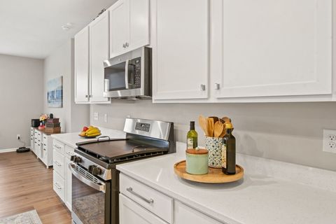 Tiny photo for 1167 Slade Road, South Elgin, IL 60177 (MLS # 12619408)