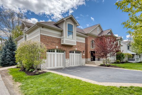 Tiny photo for 119 Roslyn Road, Barrington, IL 60010 (MLS # 12623134)