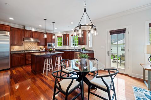 Tiny photo for 119 Roslyn Road, Barrington, IL 60010 (MLS # 12623134)
