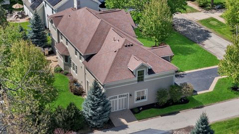 Tiny photo for 119 Roslyn Road, Barrington, IL 60010 (MLS # 12623134)