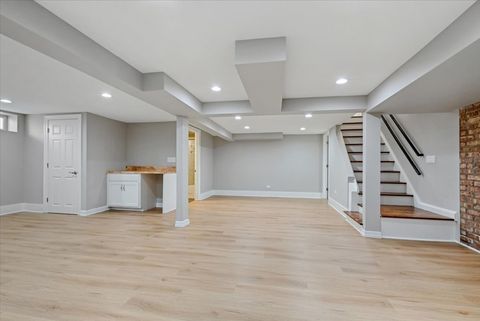 Tiny photo for 617 S Madison Avenue, La Grange, IL 60525 (MLS # 12478099)