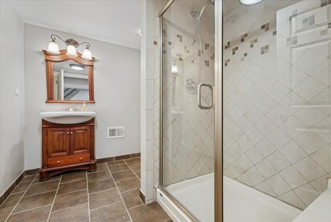 Tiny photo for 617 S Madison Avenue, La Grange, IL 60525 (MLS # 12478099)