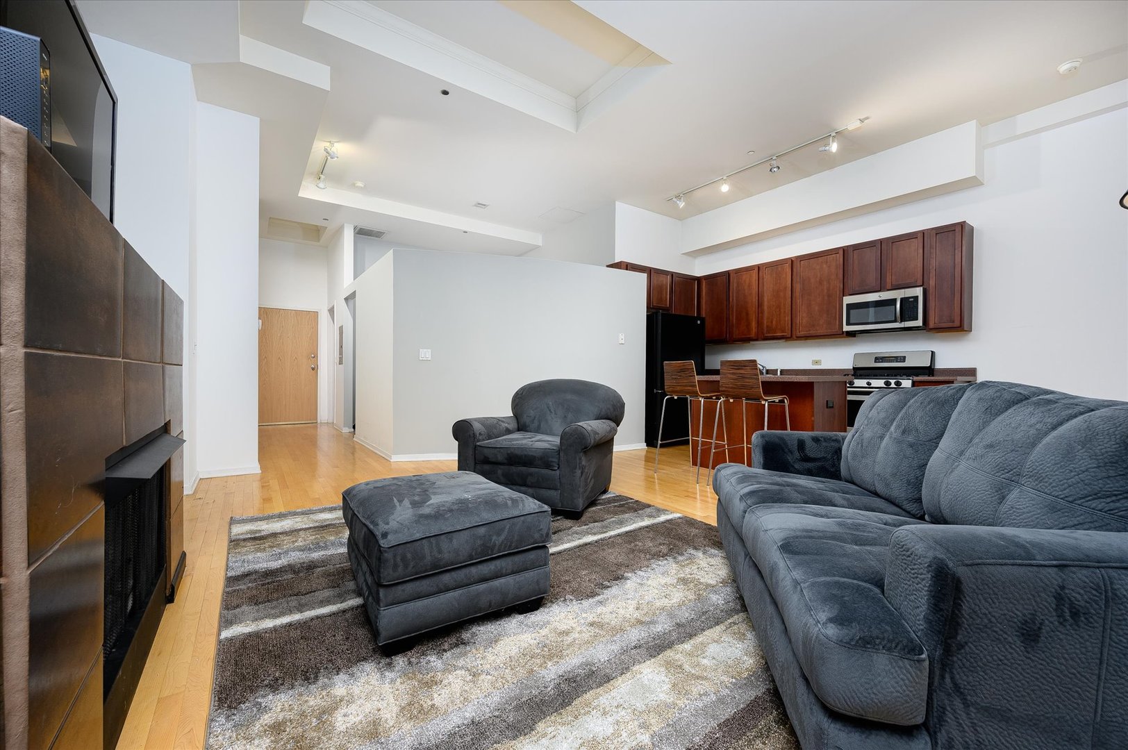 208 W Washington Street 602