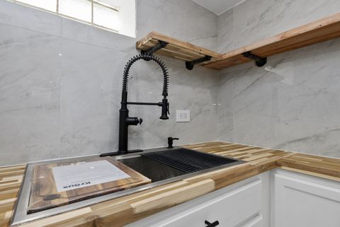 Tiny photo for 505 47th Avenue, Bellwood, IL 60104 (MLS # 12601642)