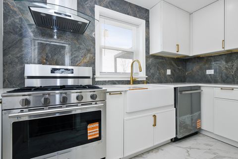 Tiny photo for 505 47th Avenue, Bellwood, IL 60104 (MLS # 12601642)