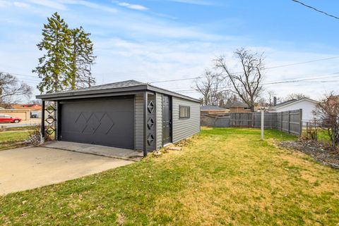 Tiny photo for 505 47th Avenue, Bellwood, IL 60104 (MLS # 12601642)