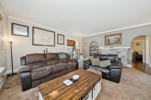 Tiny photo for 112 Liberty Street, West Dundee, IL 60118 (MLS # 12485665)