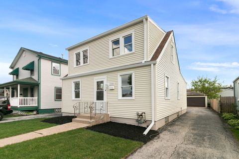 Tiny photo for 3535 W 116th Place, Chicago, IL 60655 (MLS # 12623142)