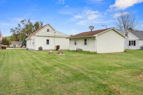 Tiny photo for 514 W 9th Street, Belvidere, IL 61008 (MLS # 12506269)