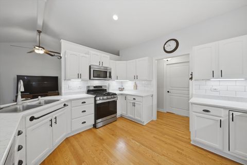 Tiny photo for 706 Silver Glen Road, McHenry, IL 60050 (MLS # 12600674)