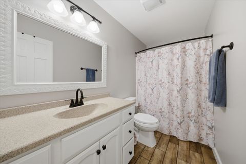 Tiny photo for 706 Silver Glen Road, McHenry, IL 60050 (MLS # 12600674)