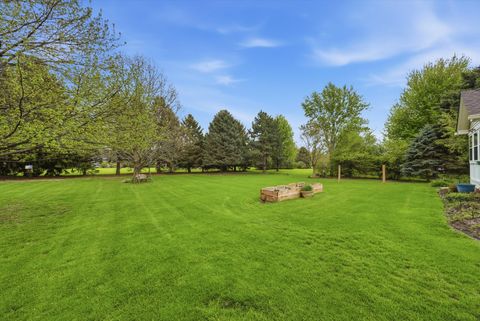 Tiny photo for 706 Silver Glen Road, McHenry, IL 60050 (MLS # 12600674)