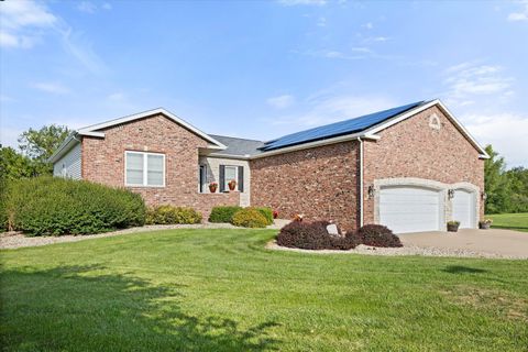 Tiny photo for 1 Arc Street, Wenona, IL 61377 (MLS # 12540741)