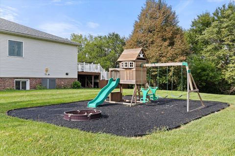 Tiny photo for 1 Arc Street, Wenona, IL 61377 (MLS # 12540741)