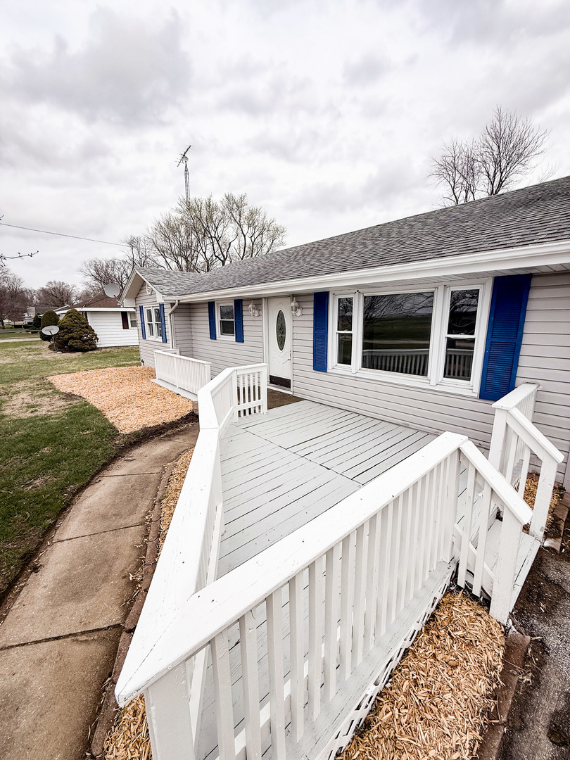 2308 N 2010 East Road