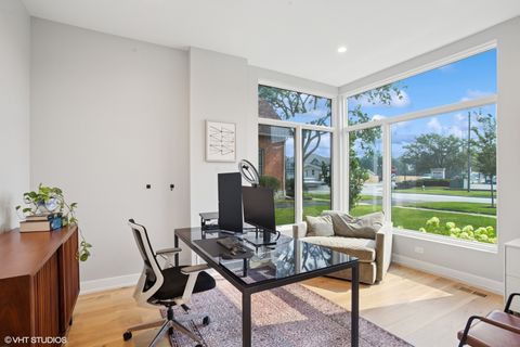 Tiny photo for 274 N Addison Avenue, Elmhurst, IL 60126 (MLS # 12462449)