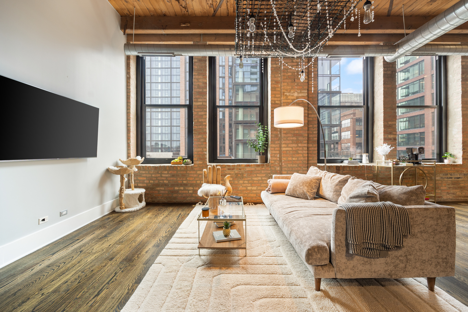 1101 W Lake Street 3C