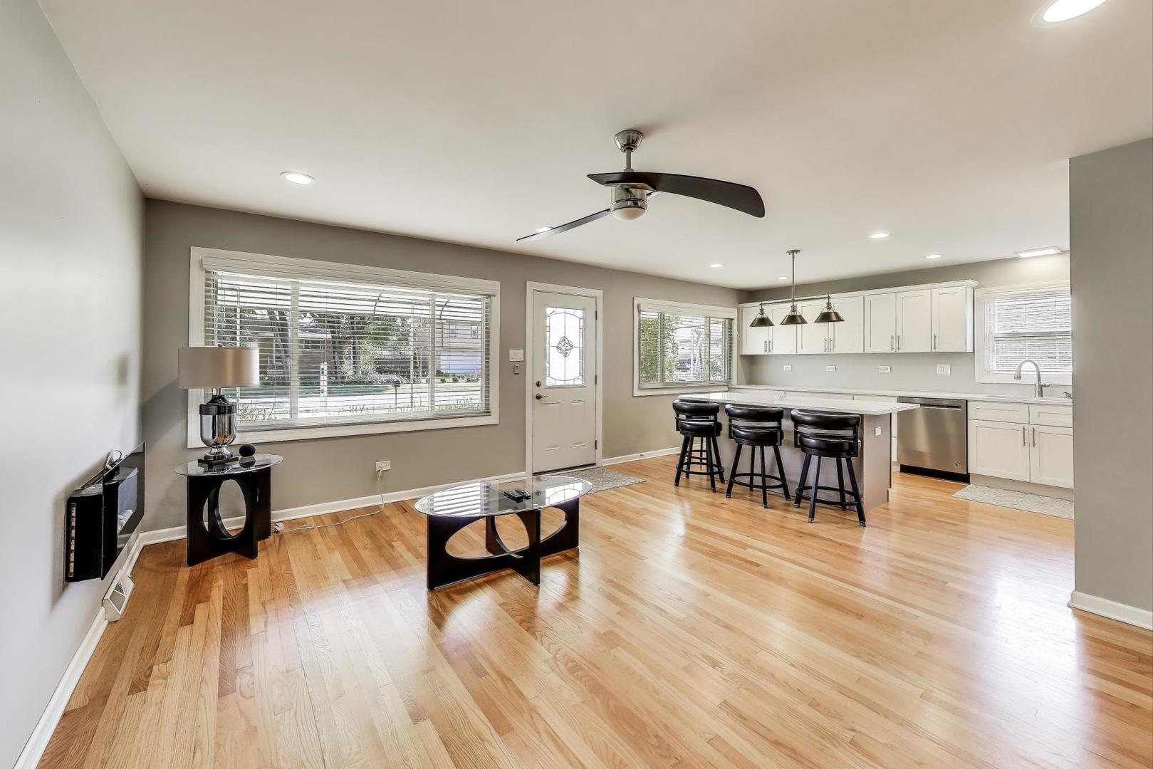 7808 S 78th Court