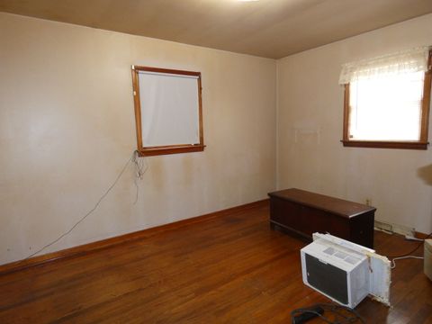 Tiny photo for 135 S Quincy Avenue, Bradley, IL 60915 (MLS # 12526794)