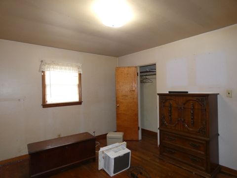 Tiny photo for 135 S Quincy Avenue, Bradley, IL 60915 (MLS # 12526794)