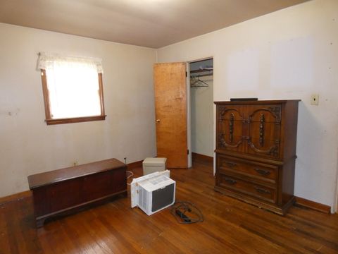 Tiny photo for 135 S Quincy Avenue, Bradley, IL 60915 (MLS # 12526794)