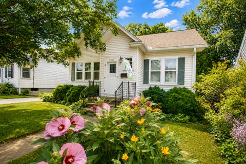 Photo of 1705 W 2nd Street, Dixon, IL 61021 (MLS # 12711320)