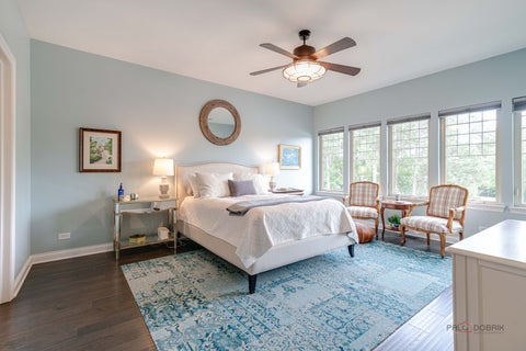 Tiny photo for 617 Parkside Court, Libertyville, IL 60048 (MLS # 12757160)