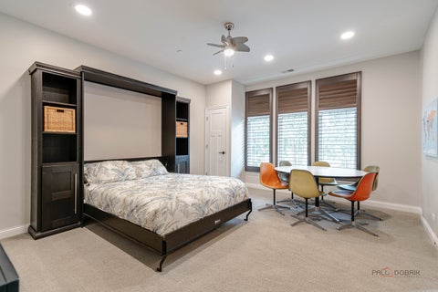 Tiny photo for 617 Parkside Court, Libertyville, IL 60048 (MLS # 12757160)