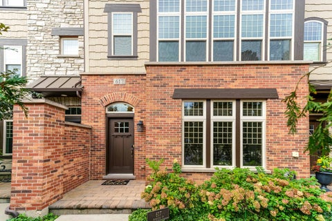 Tiny photo for 617 Parkside Court, Libertyville, IL 60048 (MLS # 12757160)