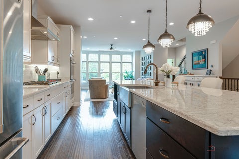 Tiny photo for 617 Parkside Court, Libertyville, IL 60048 (MLS # 12757160)