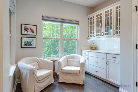Tiny photo for 617 Parkside Court, Libertyville, IL 60048 (MLS # 12757160)
