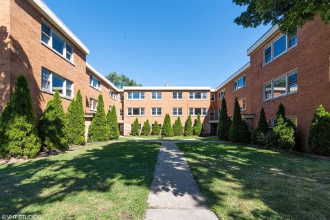 6527 N Seeley Avenue 1W Chicago IL 60645