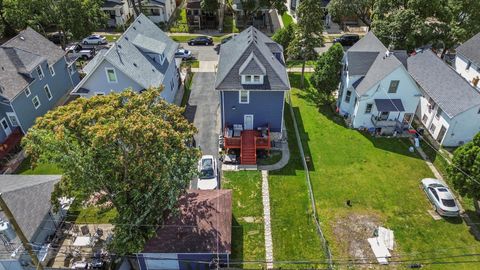 Tiny photo for 5516 W Cortez Street, Chicago, IL 60651 (MLS # 12459944)