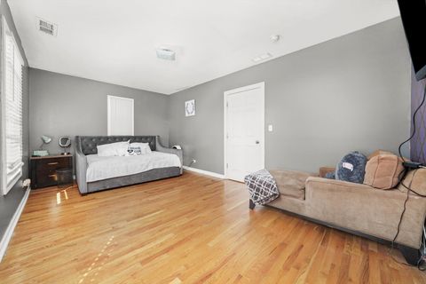 Tiny photo for 5516 W Cortez Street, Chicago, IL 60651 (MLS # 12459944)