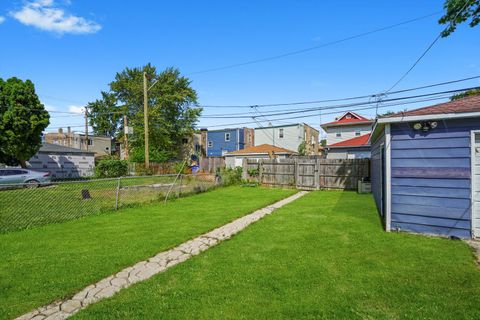 Tiny photo for 5516 W Cortez Street, Chicago, IL 60651 (MLS # 12459944)