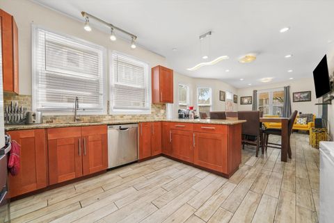 Tiny photo for 5516 W Cortez Street, Chicago, IL 60651 (MLS # 12459944)