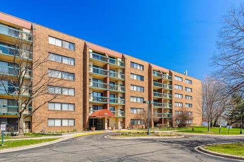 Photo of 1800 Huntington Boulevard #412, Hoffman Estates, IL 60169 (MLS # 12614221)