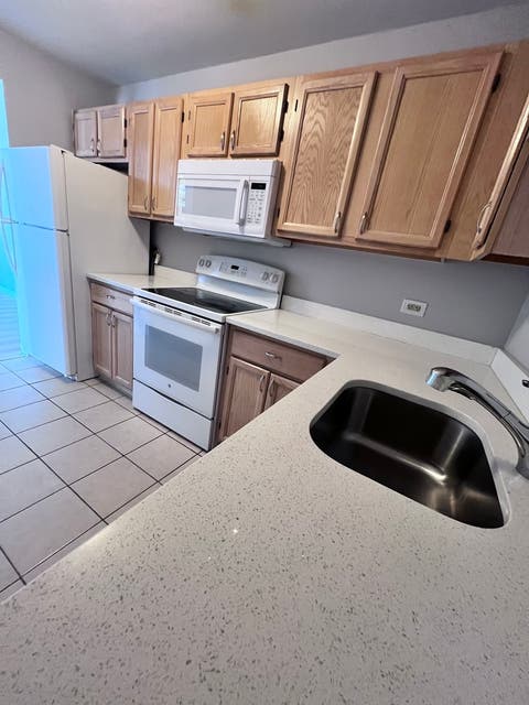 Tiny photo for 200 N Dearborn Street #3208, Chicago, IL 60601 (MLS # 12683553)
