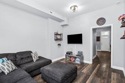 Tiny photo for 3339 W Le Moyne Street, Chicago, IL 60651 (MLS # 12575366)