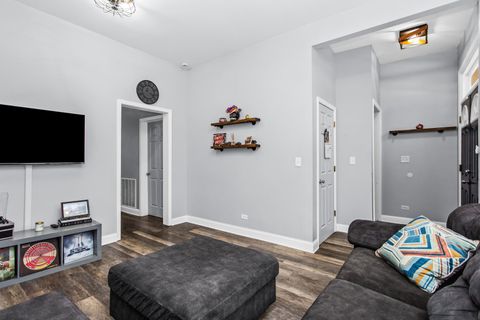 Tiny photo for 3339 W Le Moyne Street, Chicago, IL 60651 (MLS # 12575366)