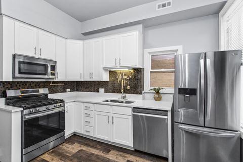 Tiny photo for 3339 W Le Moyne Street, Chicago, IL 60651 (MLS # 12575366)