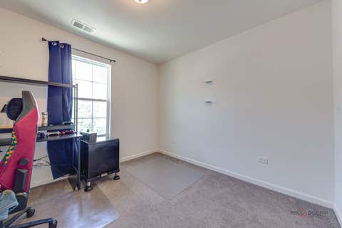 Tiny photo for 582 Cannonball Drive #582, Grayslake, IL 60030 (MLS # 12685121)